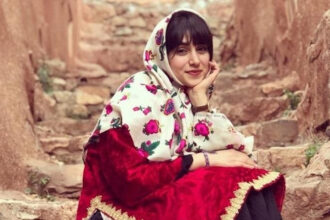 Iranian singer Parastoo Ahmadi reportedly sentenced after performing without hijab in a live YouTube concert.