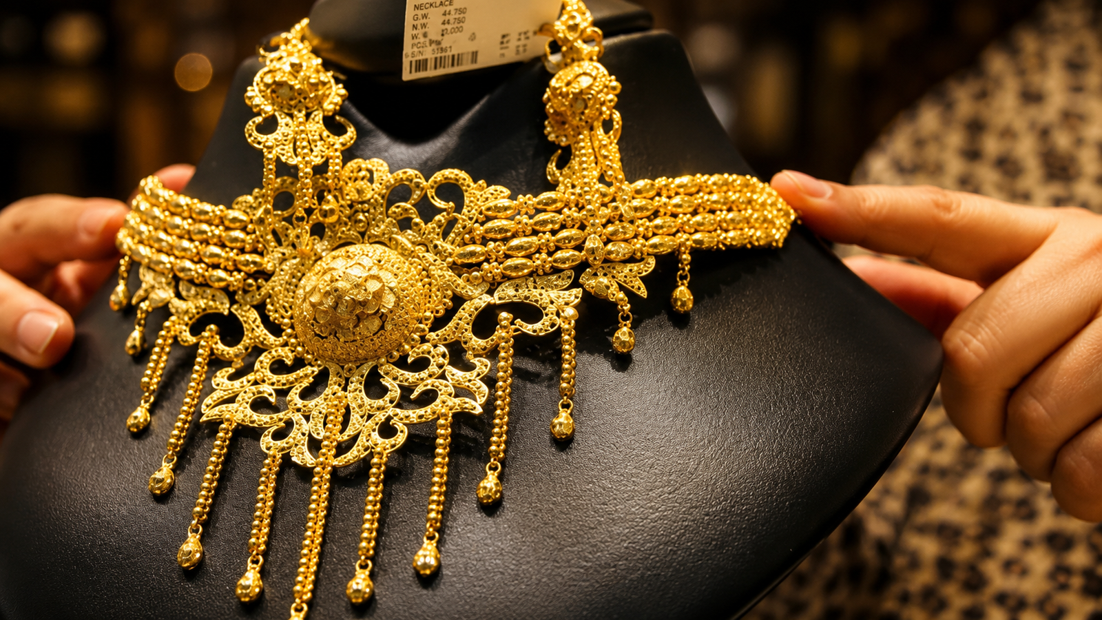Gold Price in Pakistan Rises to Rs424,536 Per Tola on Monday, July 20, 2026