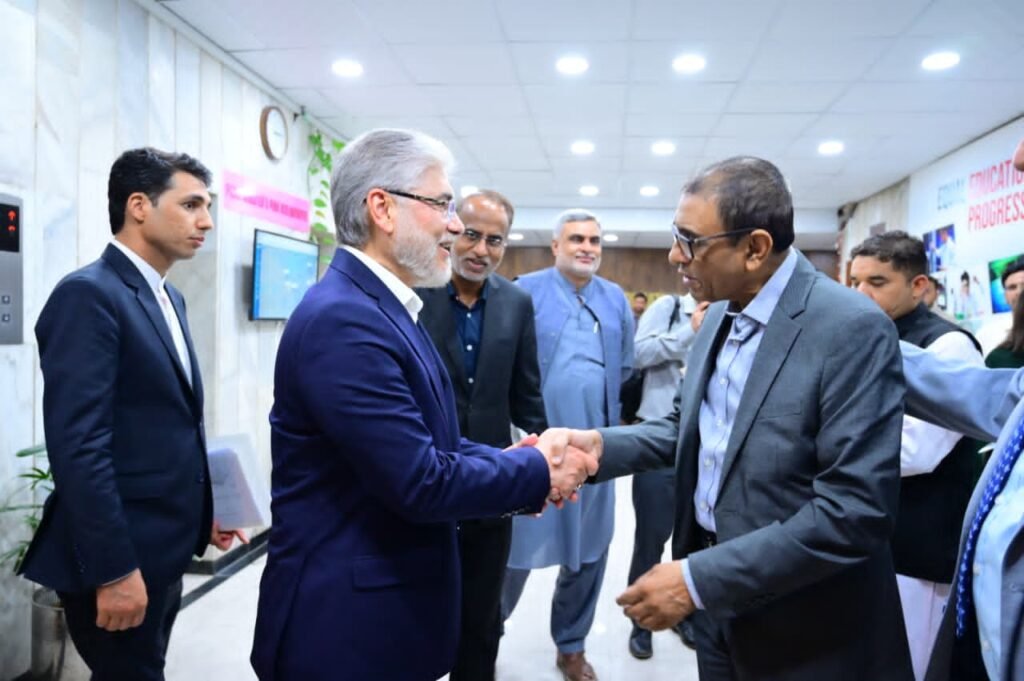 Pakistan, Iran reaffirm commitment to expand cooperation in education, science Pakistan, Iran reaffirm commitment to expand cooperation in education, science