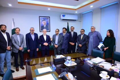 Pakistan, Iran reaffirm commitment to expand cooperation in education, science