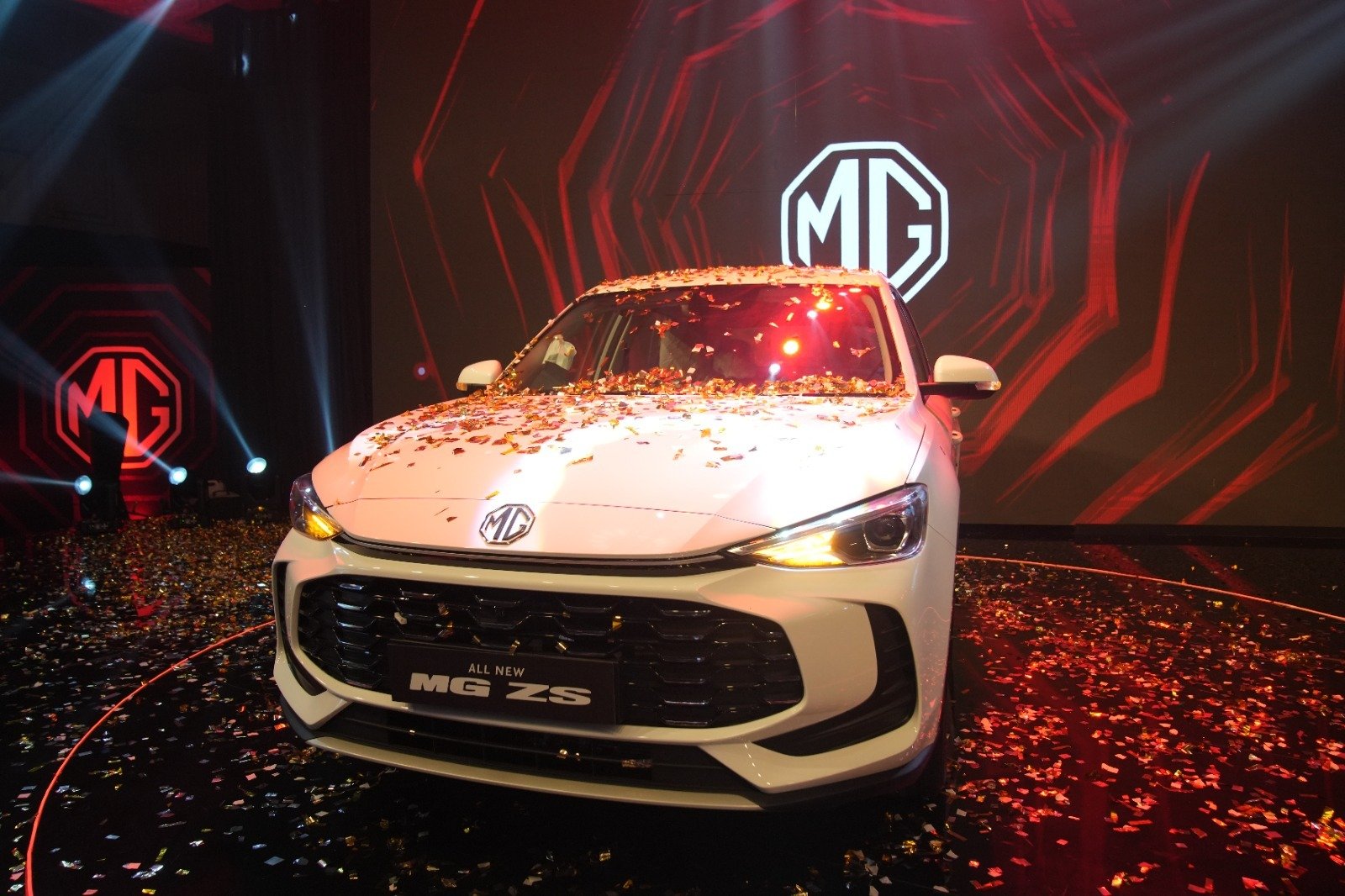 New MG ZS 2026 Launches in Pakistan With Hybrid Option, Prices From Rs6.59 Million