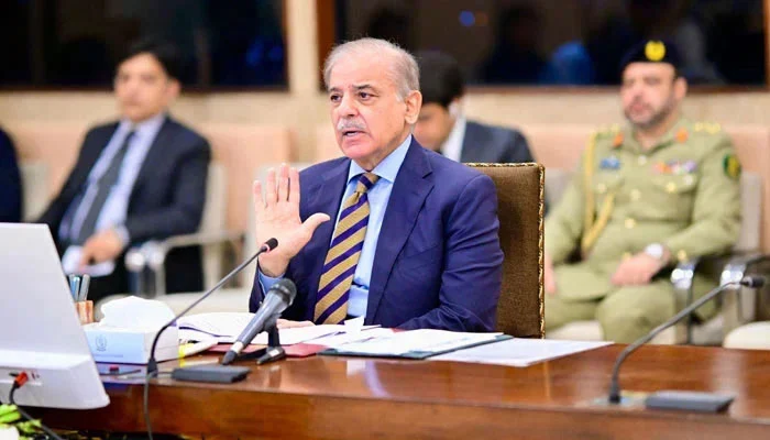 PM Shehbaz Orders Crackdown on Artificial Fuel Shortages Across Pakistan