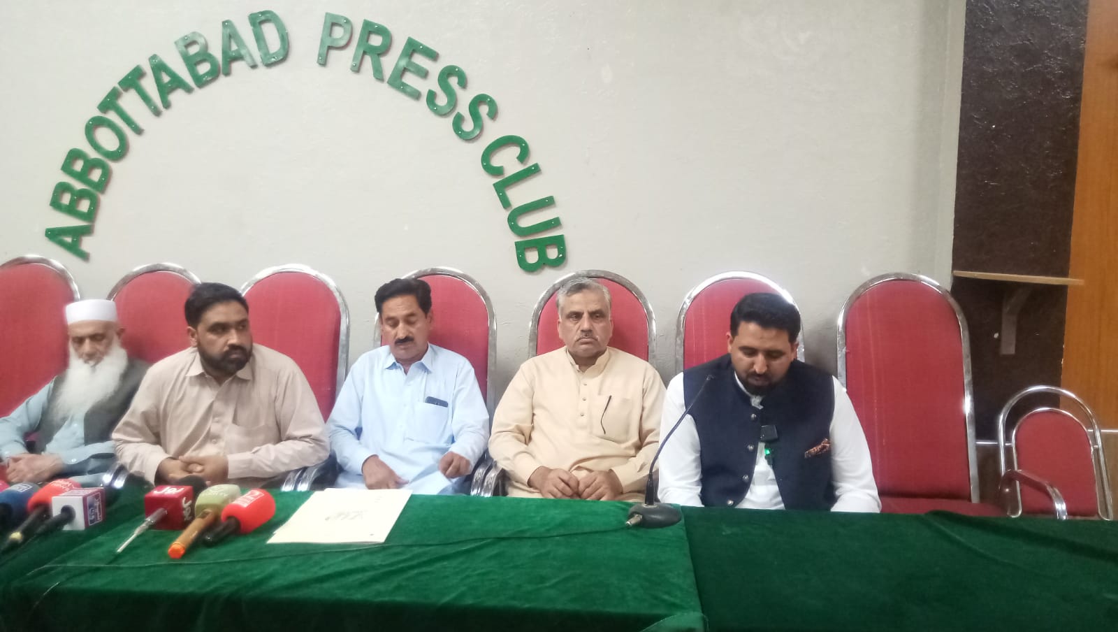 Abbottabad LPG dealers reject OGRA pricing notification, warn of district-wide strike