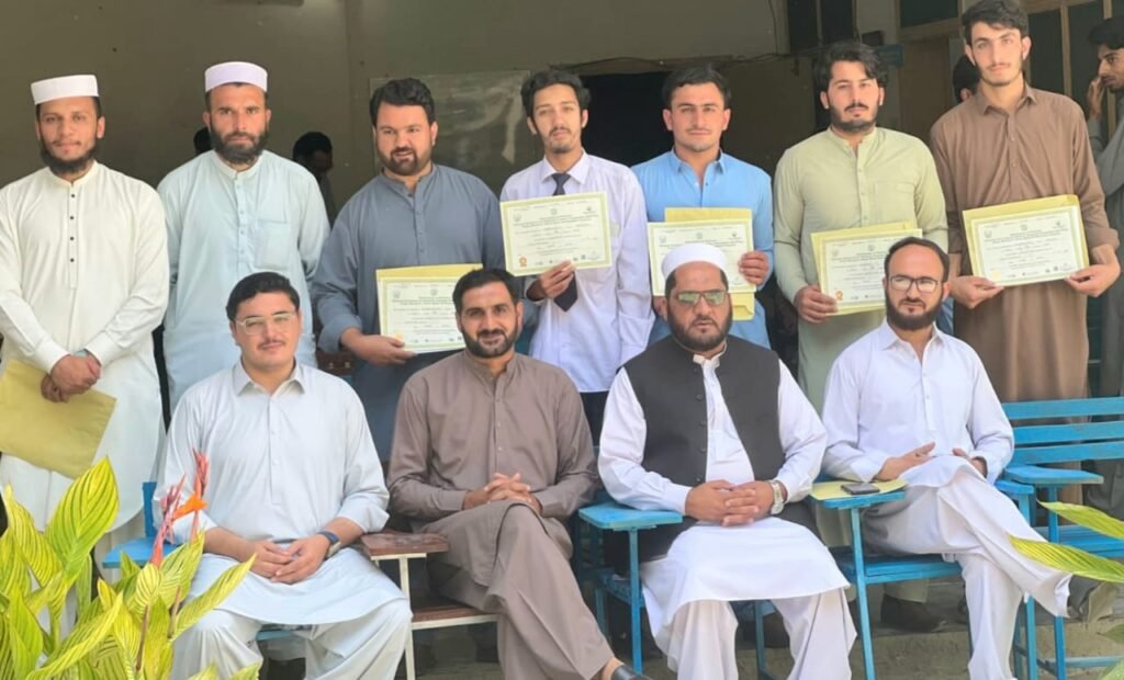 Students attend an AI awareness workshop in Upper Dir to learn ChatGPT, Google Gemini and other digital tools.