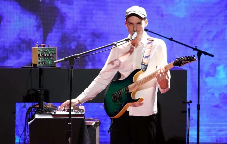 French and Pakistani musicians perform together during the International Music Fest – Fête de la Musique in Karachi.