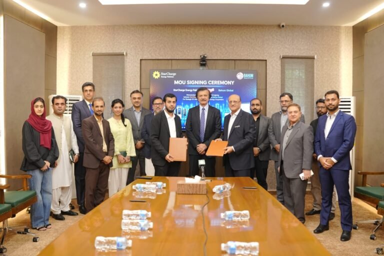 Federal Minister Haroon Akhtar Khan attends the MoU signing between StarCharge Energy Pakistan and Bahum Global on EV infrastructure.