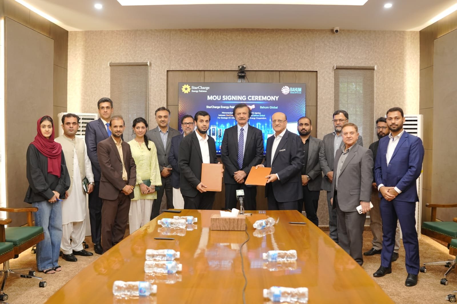 StarCharge-Bahum Global EV Partnership as Milestone for Pakistan