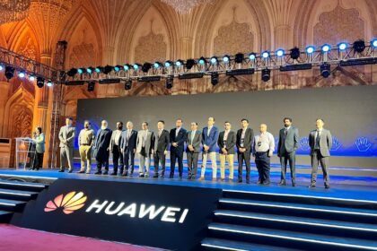 Huawei unveils next-generation digital energy solutions in Pakistan