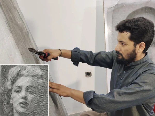 Pakistani Artist Turns Ordinary Wire Mesh Into Stunning Portraits