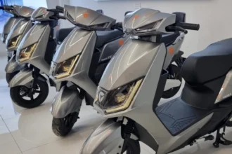 Pakistan aims for 2.2 million electric vehicles by 2030, backed by Rs9 billion subsidy for EV motorcycles and clean transport expansion.