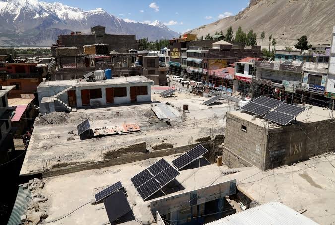 Solar systems planned for 8,000 rebuilt houses in Awaran Solar systems planned for 8,000 rebuilt houses in Awaran