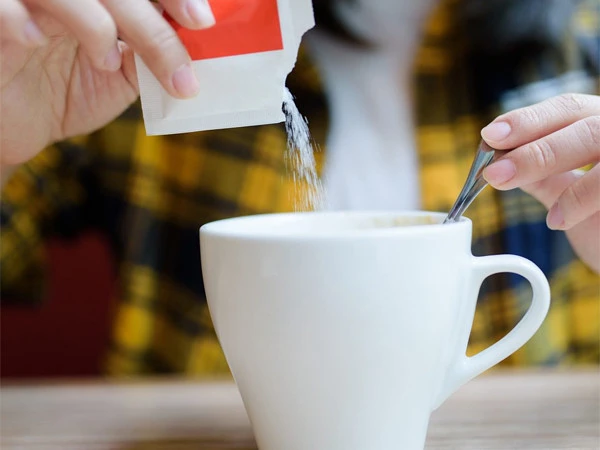 Artificial sweeteners may affect blood sugar control, study finds