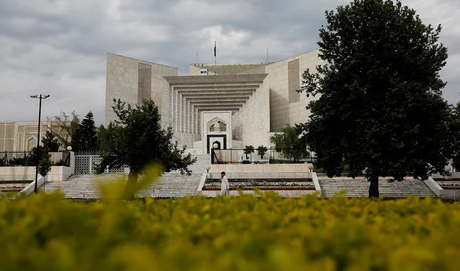 The Supreme Court ruled that land acquisition compensation should reflect fair market value rather than only official rates.