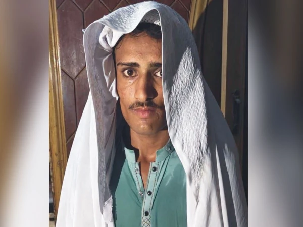 D.I. Khan Police Arrest Youth During Independence Day