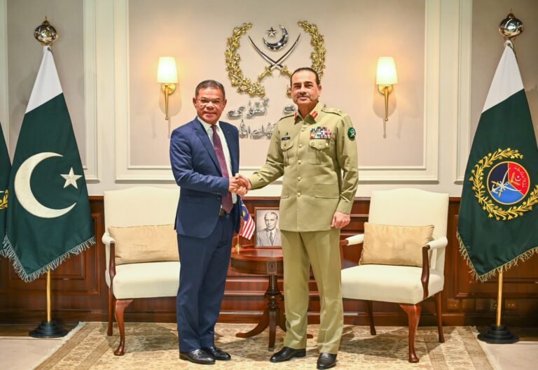 Pakistan, Malaysia Vow to Deepen Defence and Strategic Cooperation Pakistan-Malaysia defence ties discussed as Saifuddin Nasution meets Field Marshal Asim Munir at GHQ Rawalpindi.