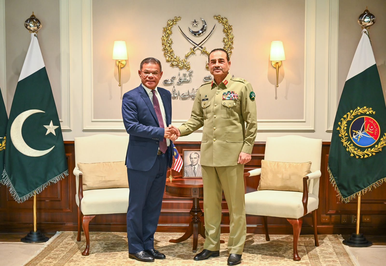 Pakistan, Malaysia Vow to Deepen Defence and Strategic Cooperation
