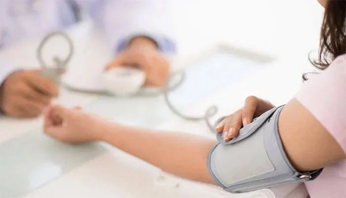 Daily 20–40 Minute Walk May Help Control Blood Pressure
