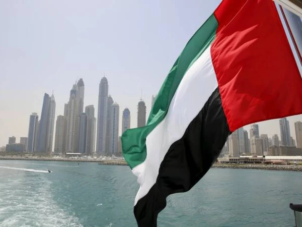 UAE Reopens Visit Visas for Pakistanis