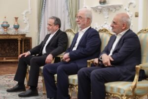 CDF Asim Munir, Iran Leadership Discuss Hormuz Reopening, End to US-Iran Conflict CDF Asim Munir, Iran Leadership Discuss Hormuz Reopening, End to US-Iran Conflict