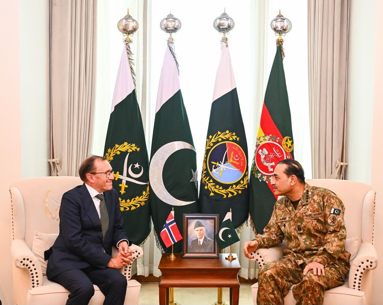 CDF Asim Munir Meets Norway Foreign Minister at GHQ, Security Ties Discussed