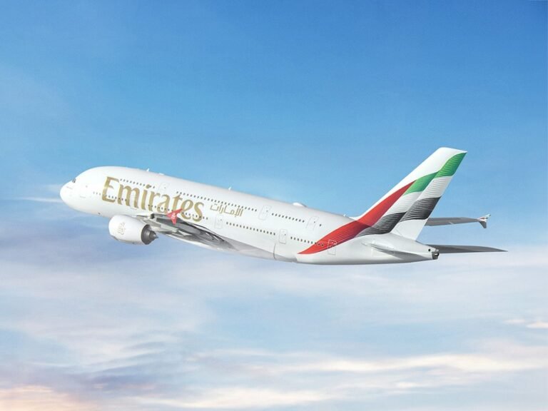 Emirates expands flexible booking options with unlimited free date changes for Dubai flights, lower refund fees and added Skywards benefits.