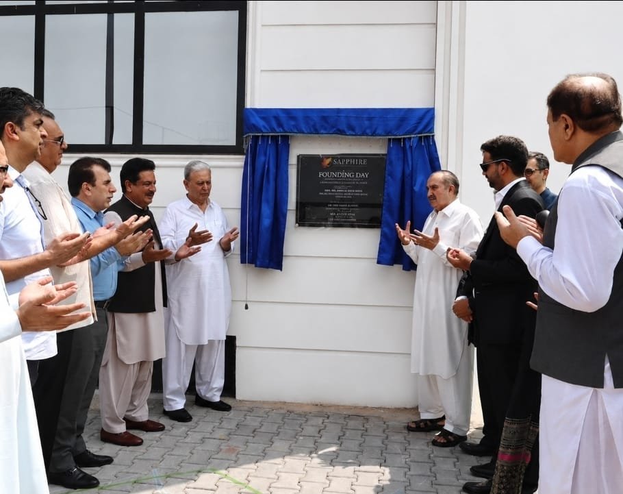 KP Education Minister Praises Facilities at Newly Established Sapphire International School