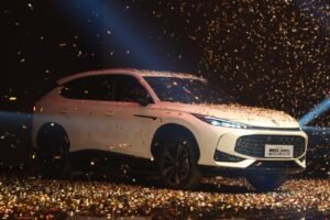 MG HS Hybrid+ and Super Hybrid hit roads across Pakistan