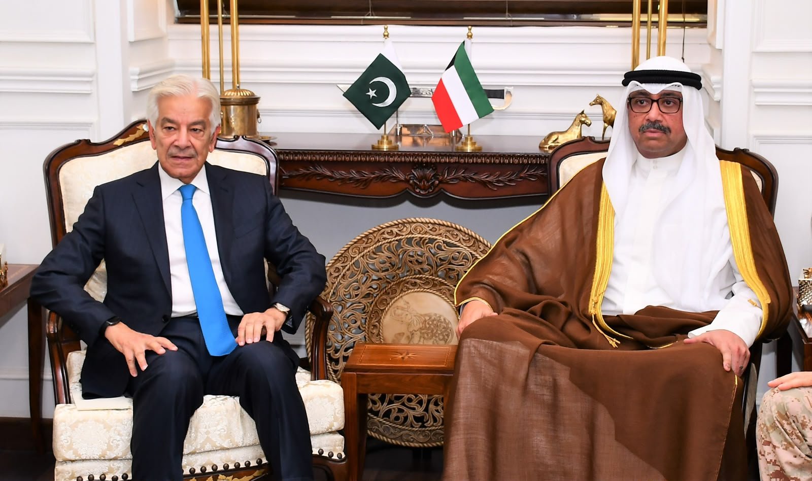 Pakistan, Kuwait Sign New Defence Protocol to Expand Military Cooperation