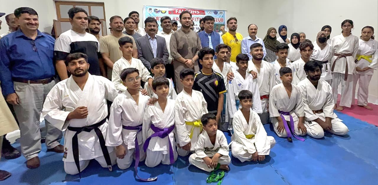 Punjab Sports Minister Opens New Squash, Table Tennis Facilities in Faisalabad