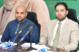 Punjab ministers Rana Sikandar Hayat and Malik Faisal Ayub Khokhar address a joint press conference in Lahore.
