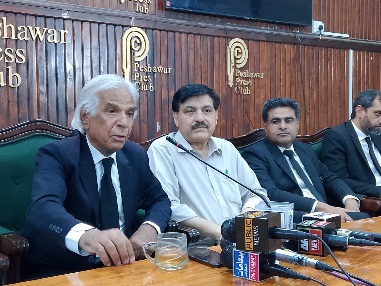 Lawyers Kick Off Nationwide Protest from Peshawar