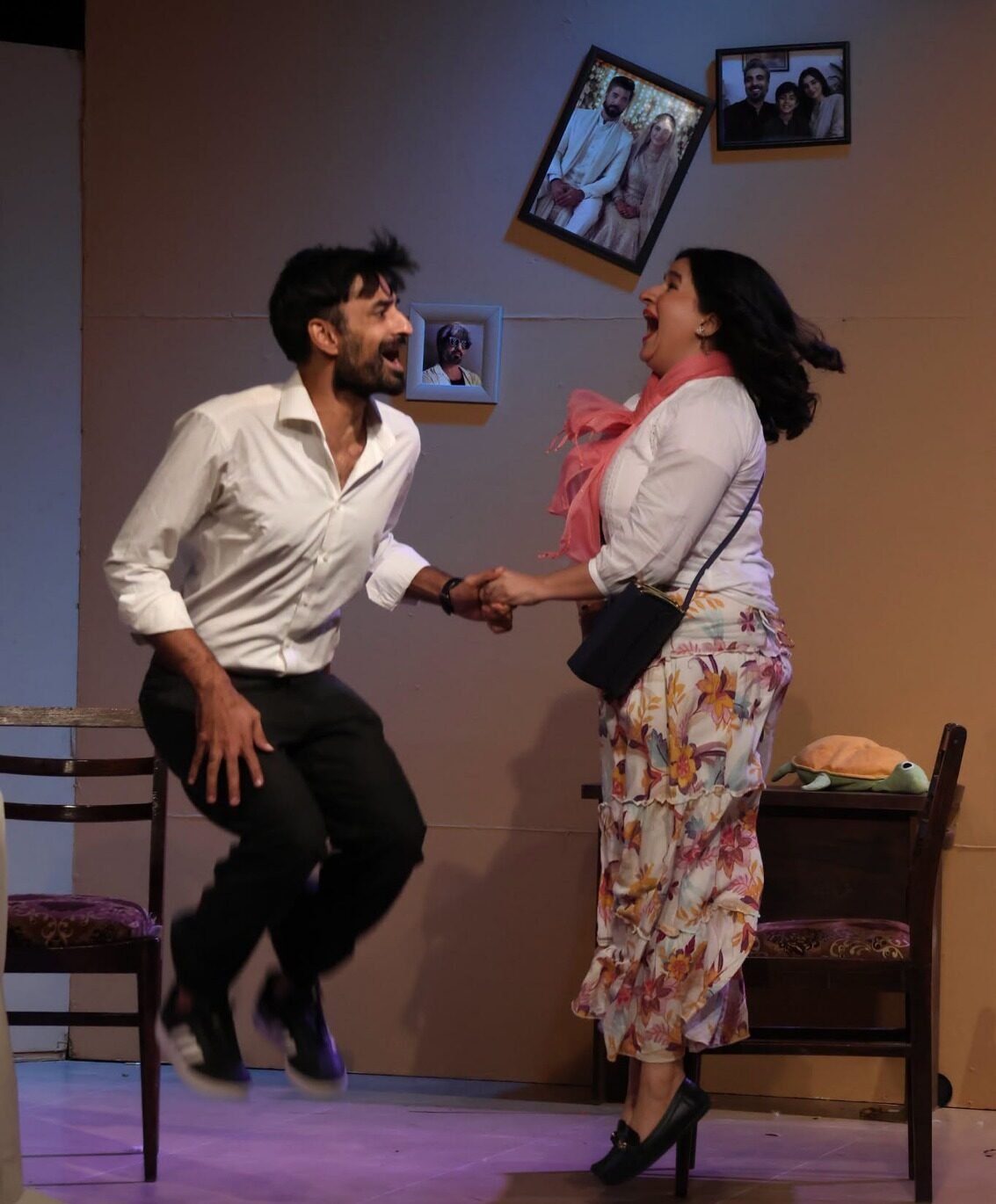 Arts Council Karachi’s SOVAPA Alumni Series Draws Full Houses with ‘The Odd Couple’