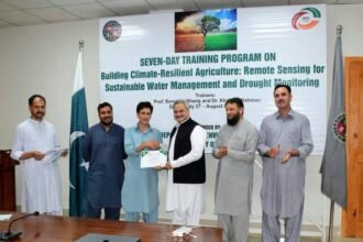 University of Swat students receive certificates after climate-resilient agriculture training