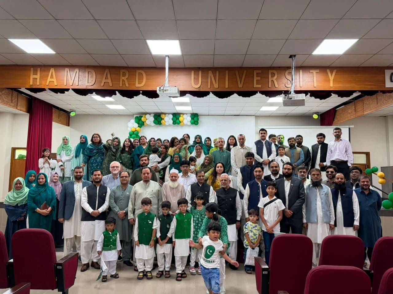 Hamdard University Marks Independence Day