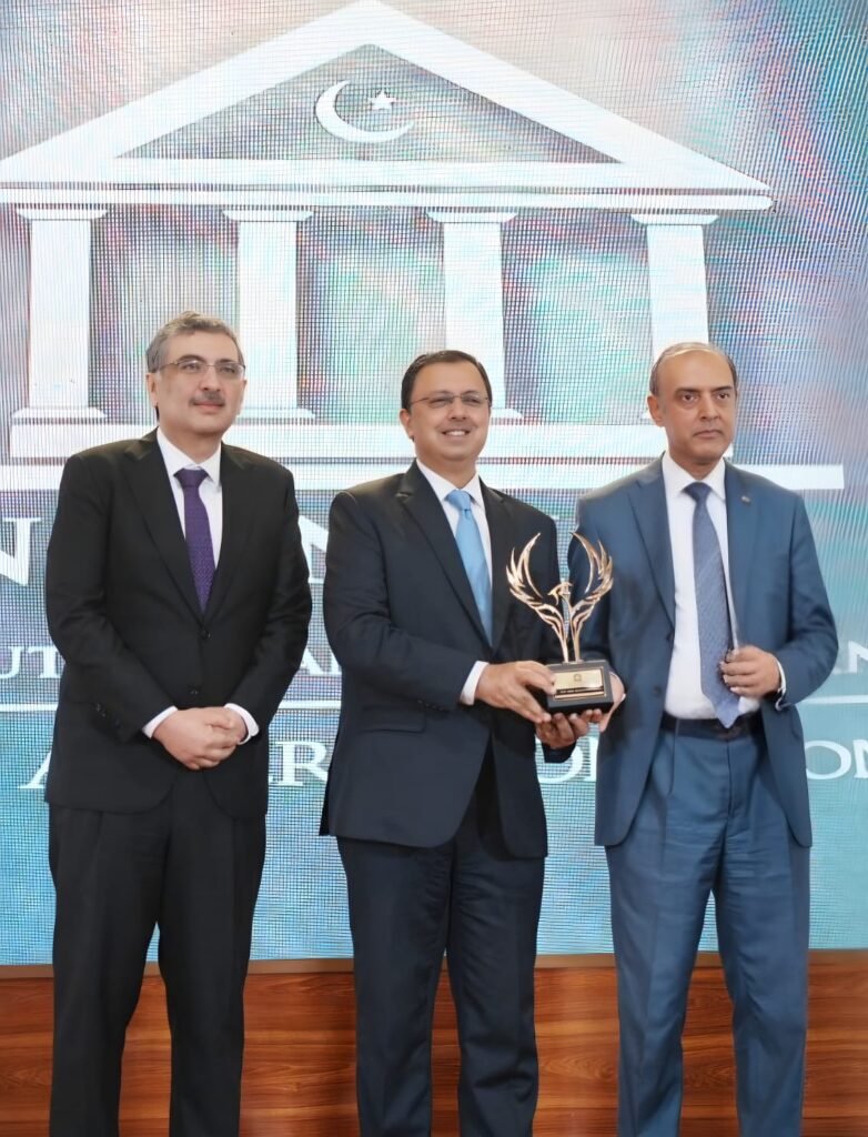 Faysal Bank receives the Best Bank of Pakistan (Mid-Sized) award at the Pakistan Banking Awards 2026.