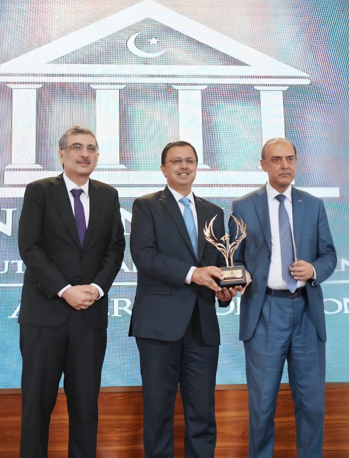Faysal Bank Named Best Mid-Sized Bank Awards 2026