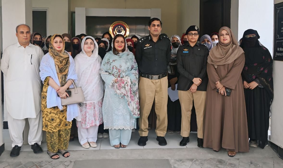 Twenty WUM Political Science students complete a nine-week internship with District Police Mardan, gaining practical exposure to policing and public services.
