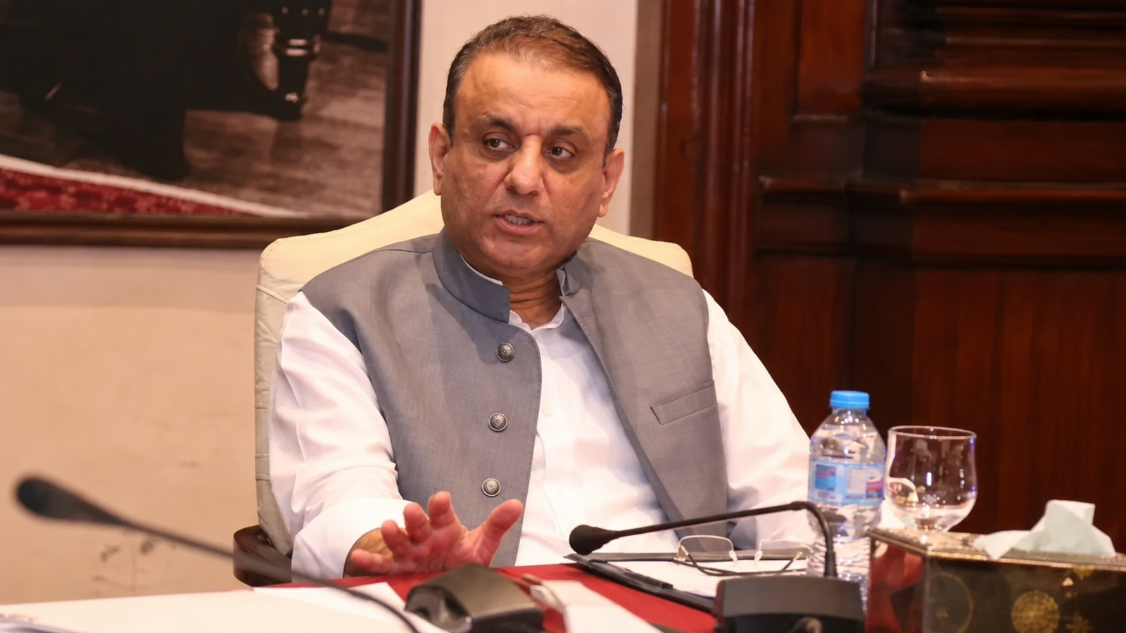 Aleem Khan Assures Transporters Against Unjust Motorway Challans
