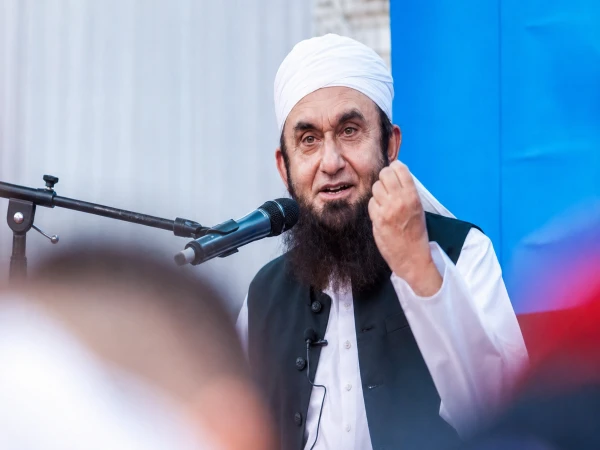 Tariq Jamil Shares Views on Home Cooking and Married Life