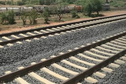 Govt plans 884km rail upgrade to link Chagai minerals with global markets