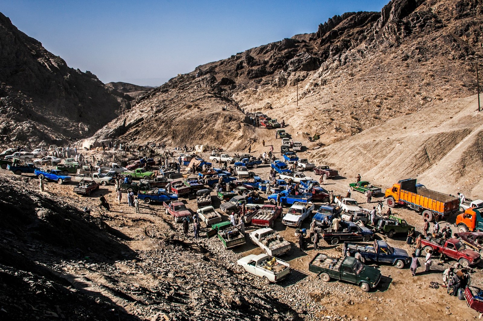 Iranian Fuel Smuggling Drops 60% After Tanker Attacks in Balochistan