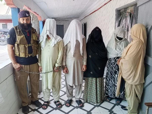 Peshawar Woman Killed in Suspected Honour Killing, Four Arrested