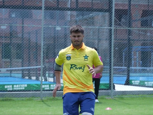 Pakistan Finds New Pace Prospect as Qayyum Khan Impresses at 150 km/h Qayyum Khan, Pakistan’s emerging 150 km/h fast bowler from Jhang, during a cricket training session.