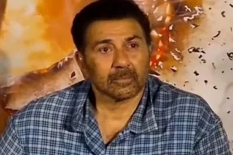 Sunny Deol speaking during a promotional event for Batwara 1947 where he commented on Pakistan.