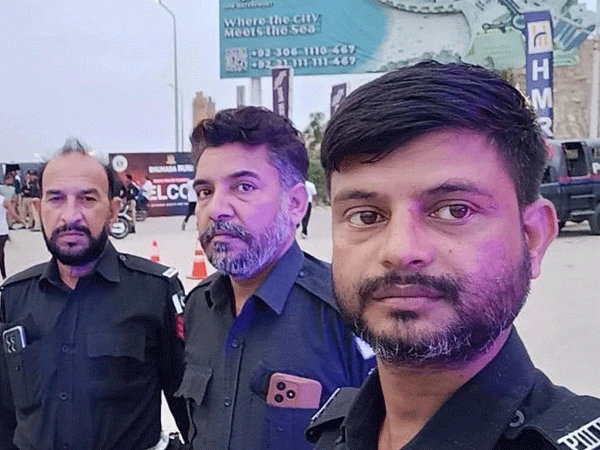 Viral Video Leads to Suspension of Three Karachi Police Officers Viral Video Leads to Suspension of Three Karachi Police Officers