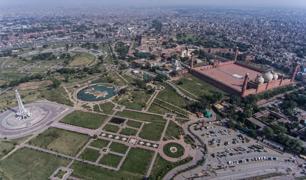 Punjab Land Record Services Launched for Overseas Pakistanis in UAE Punjab Land Record Services launched for overseas Pakistanis at Pakistan missions in the UAE