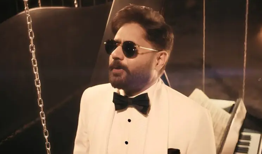 Ibrar-ul-Haq and Rahat Fateh Ali Khan’s ‘Tasveer’ Sparks