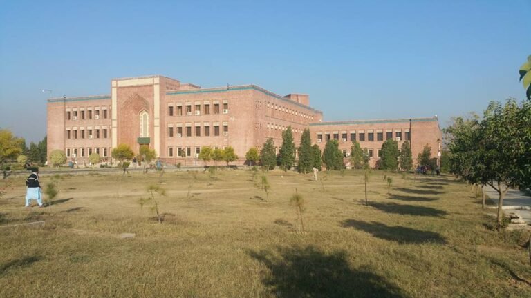 Saudi Arabia grants Rs150m to modernise IIUI academic infrastructure Saudi Arabia provides Rs150 million grant to modernise IIUI academic infrastructure in Islamabad