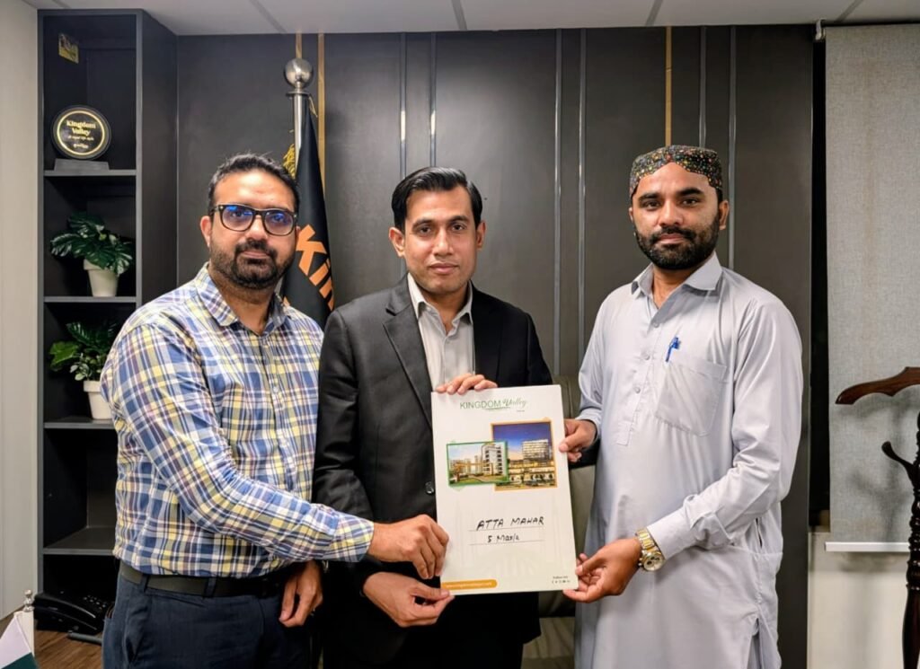 Kingdom Valley honours Toba Super League chairman for promoting cricket in Jhelum Toba Super League chairman honoured for promoting grassroots cricket in Jhelum