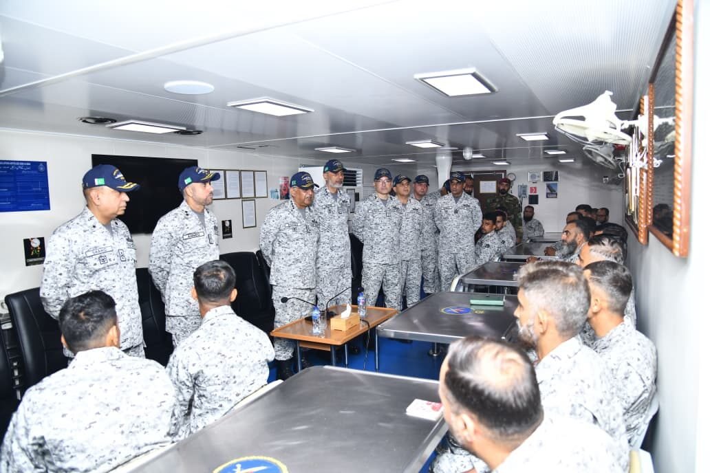 Pakistan Navy chief reviews SEASPARK 2026 maritime exercise at sea, Creeks Area